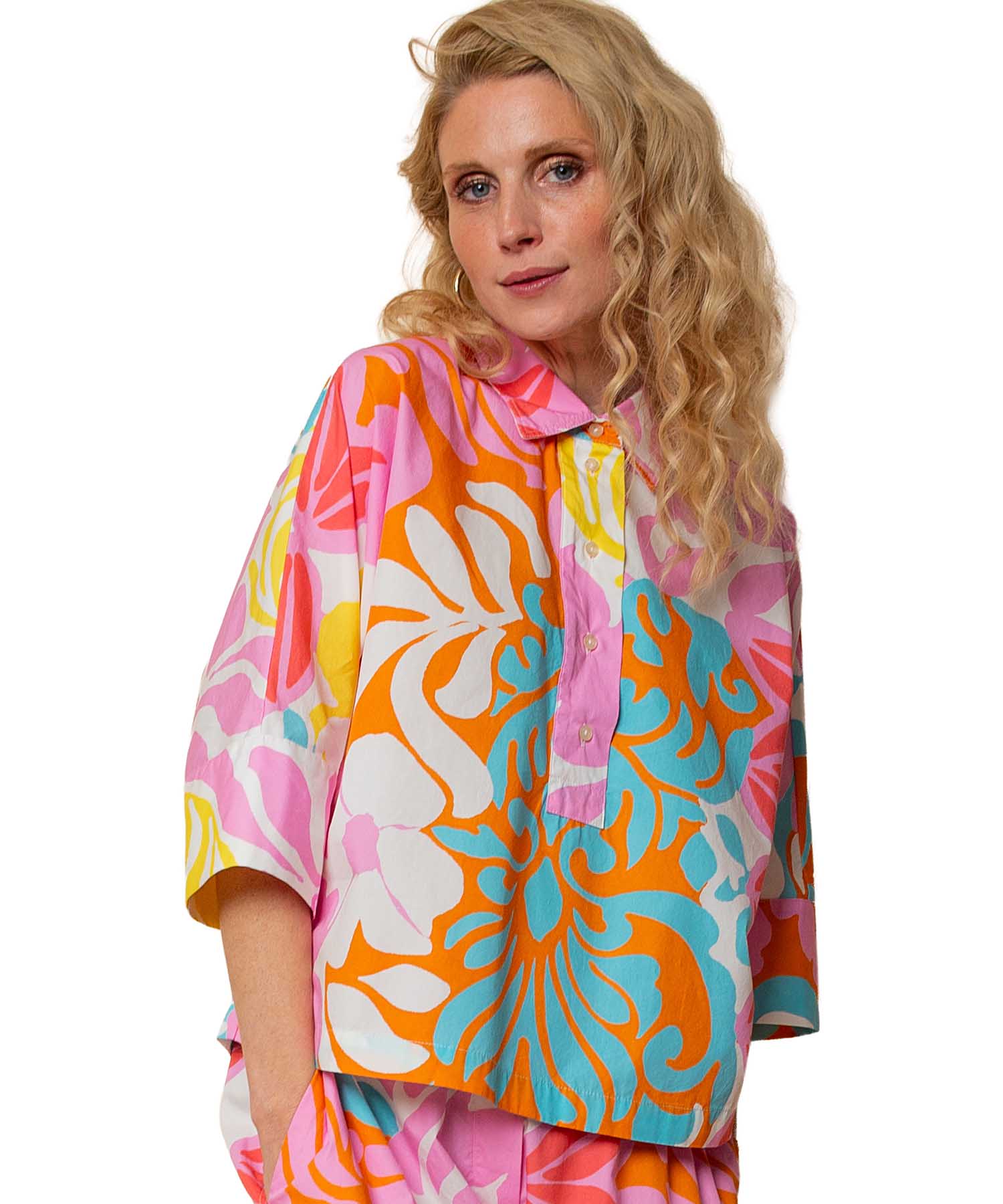Emily van den Bergh Kurzarmbluse aus reiner Baumwolle im Retro Flower Print | Modehaus Wörmann