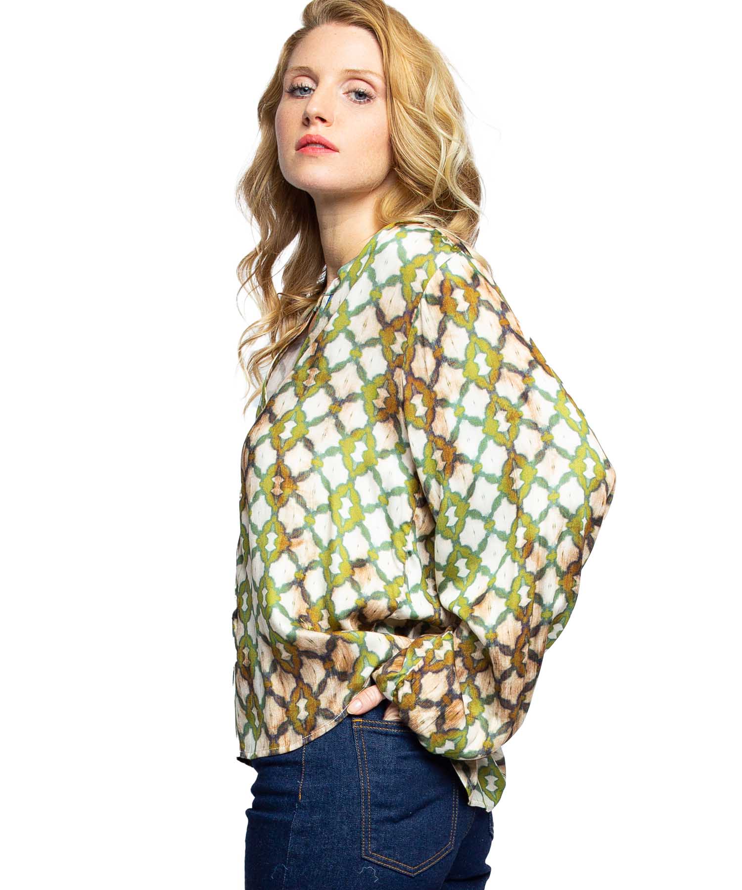 Lässige Shirtbluse von Emily van den Bergh im grafischen Fade-Out-Druck