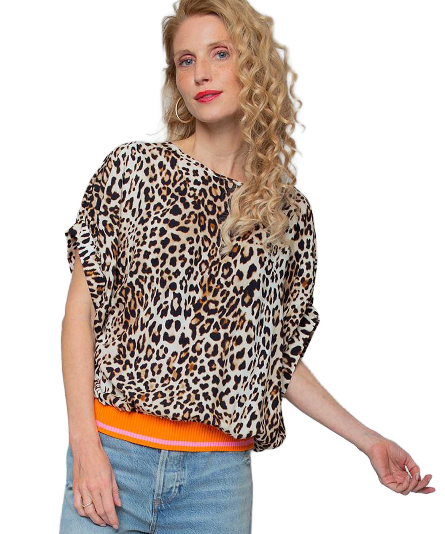 Emily van den Bergh Shirtbluse – leichtes Viskoseshirt im modernem Leo-Print