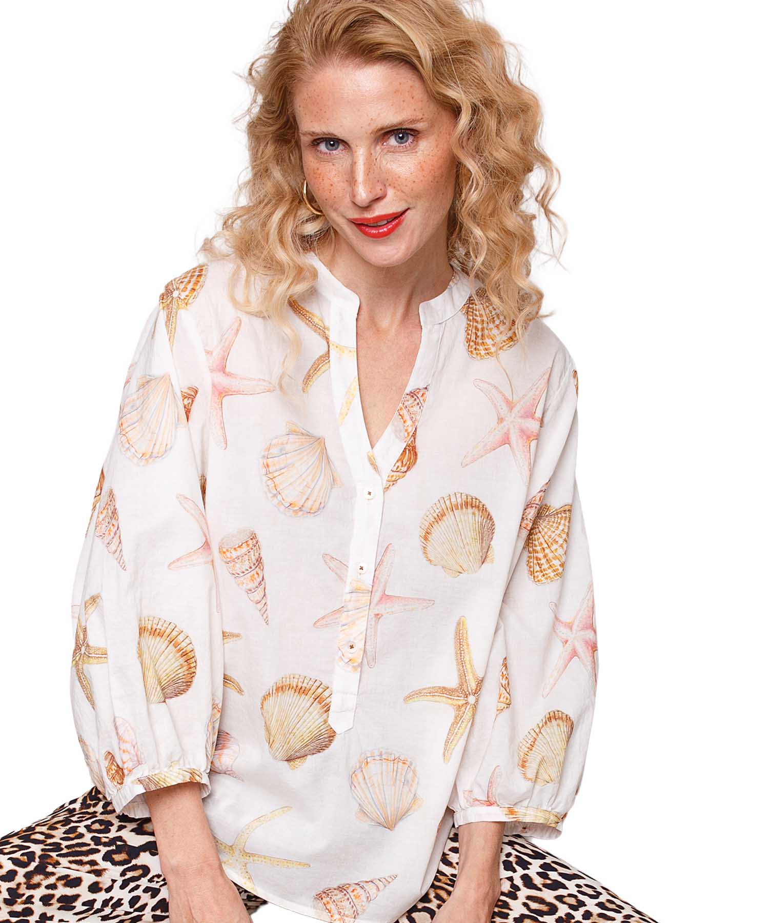 Emily van den Bergh Bluse aus reiner Baumwolle mit Seashell-Print | Modehaus Wörmann