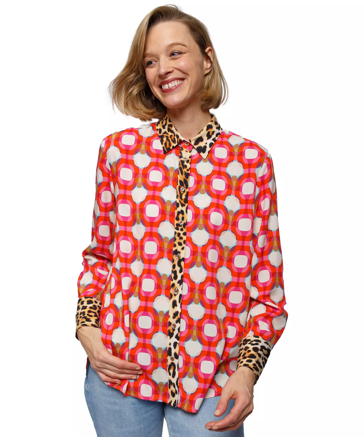 Emily van den Bergh coole Bluse mit Leo Patch