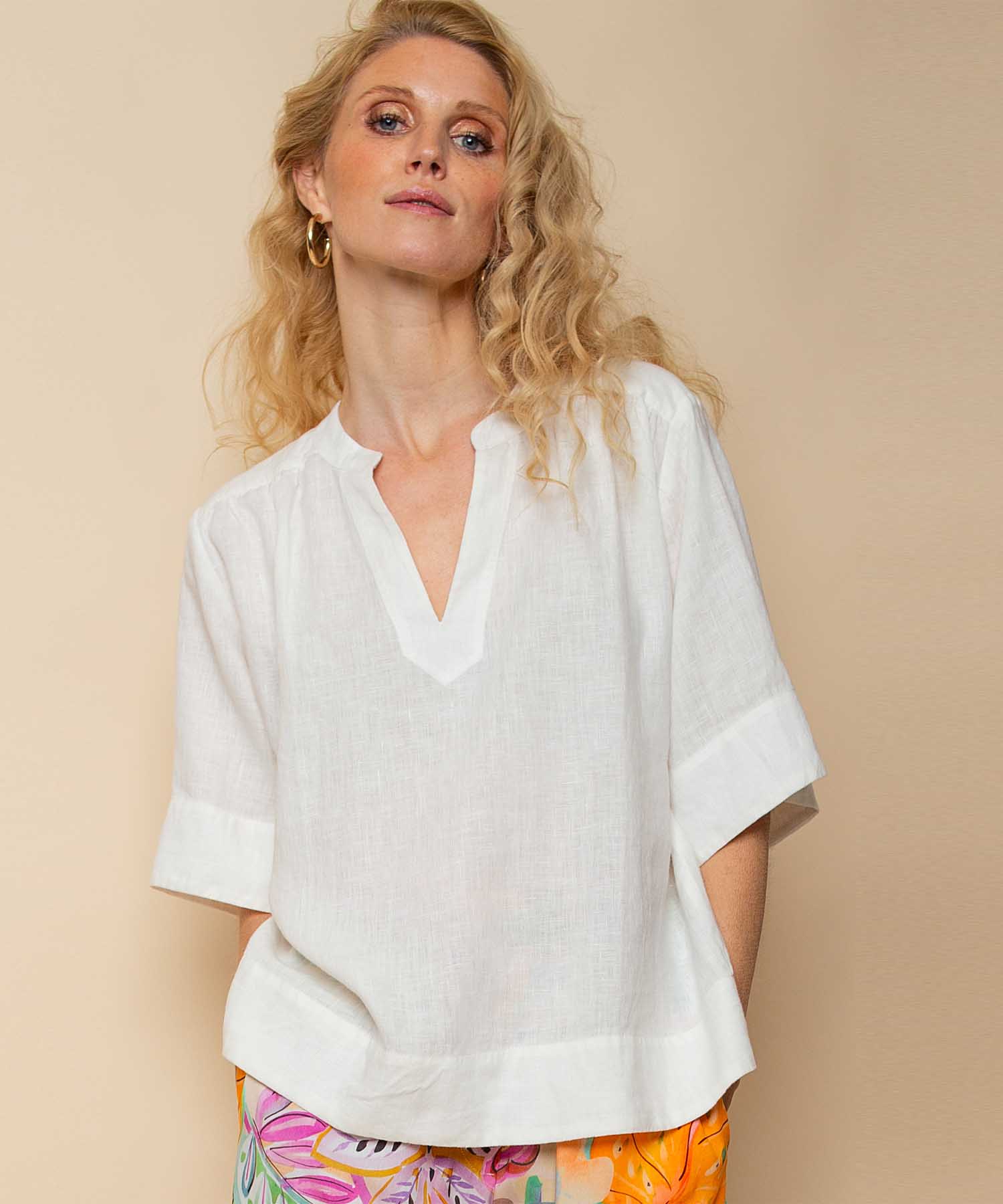 Emily van den Bergh Tunika Bluse aus reinem Leinen in Offwhite | Modehaus Wörmann