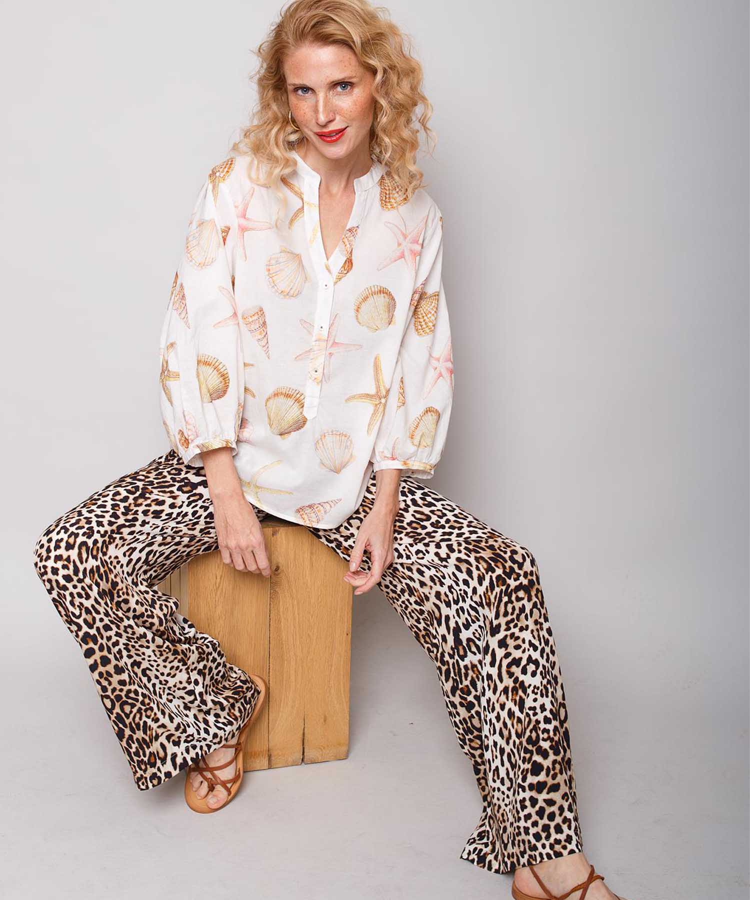 Emily van den Bergh Bluse aus reiner Baumwolle mit Seashell-Print | Modehaus Wörmann