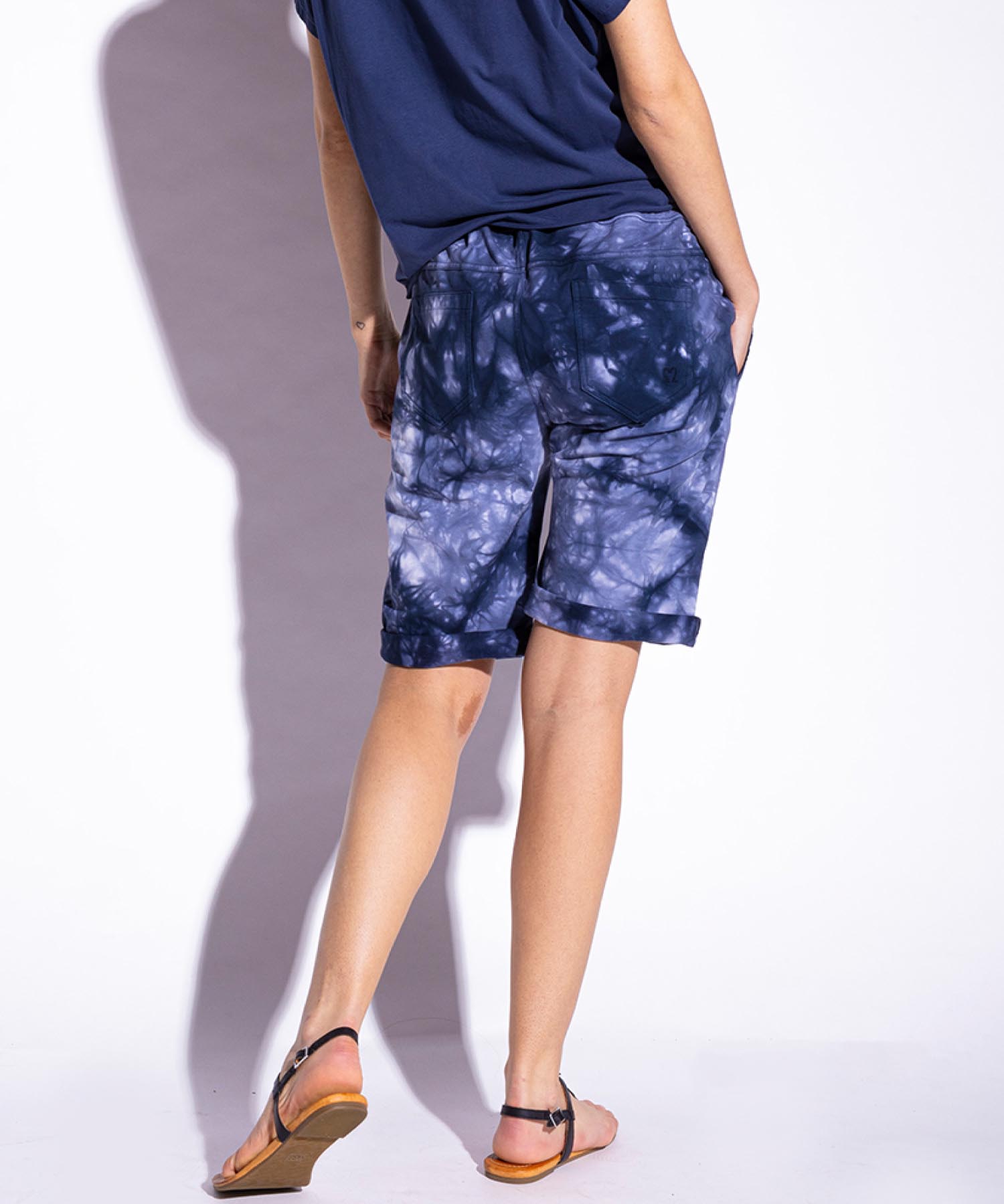 Hose You Two Shorts im Materialmix in Batik