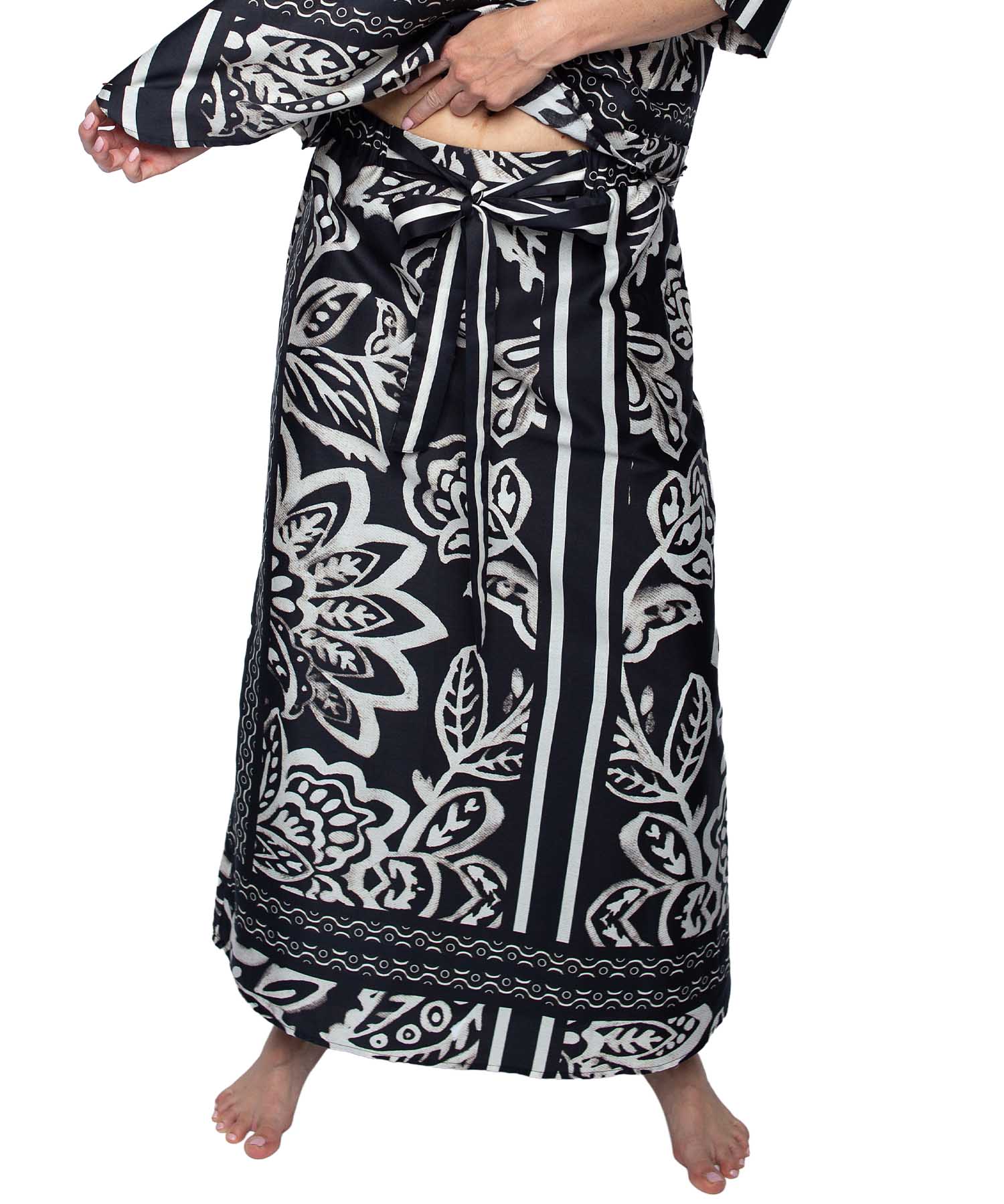 Emily van den Bergh Rock aus Baumwolle in schwarz