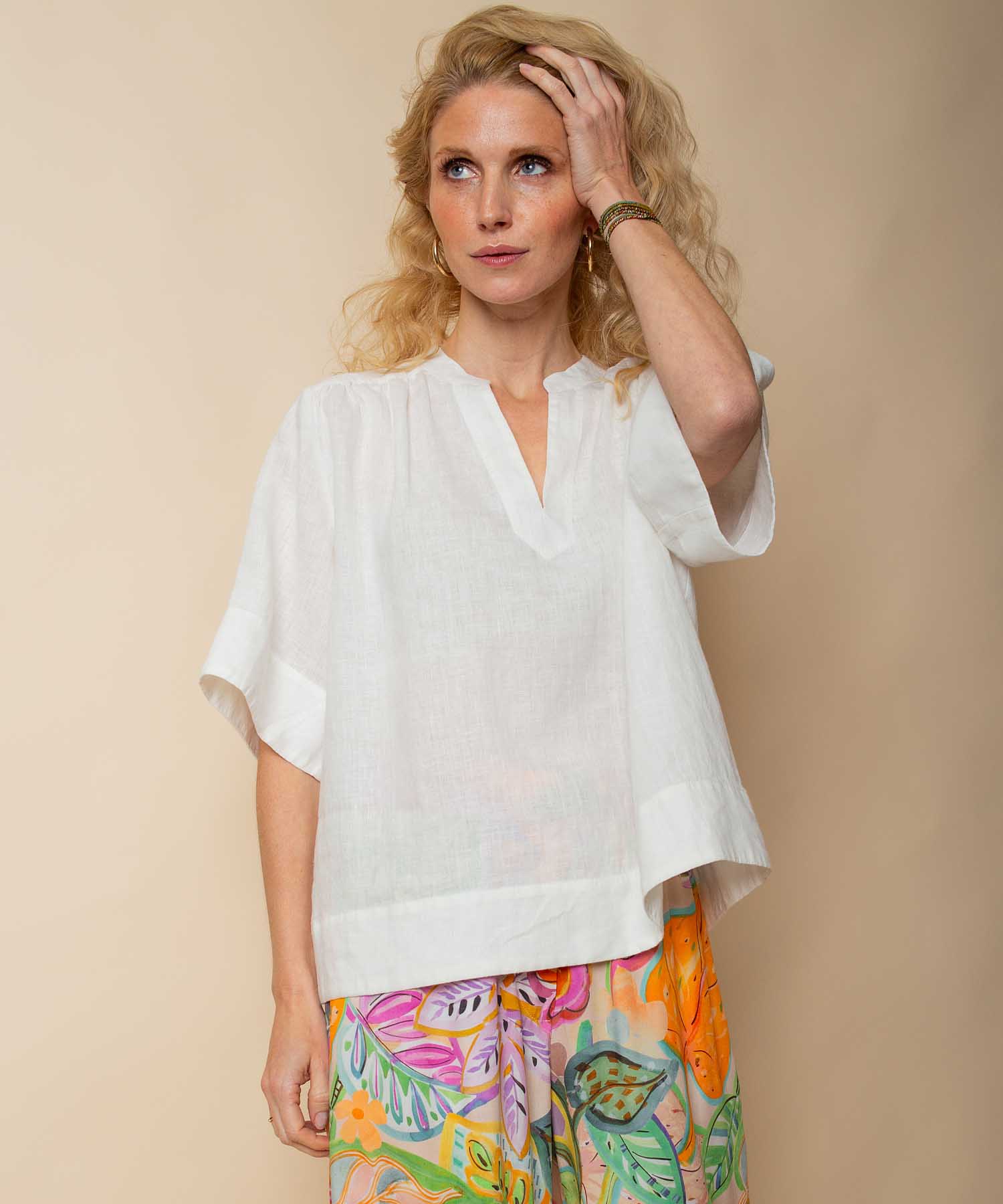 Emily van den Bergh Tunika Bluse aus reinem Leinen in Offwhite | Modehaus Wörmann