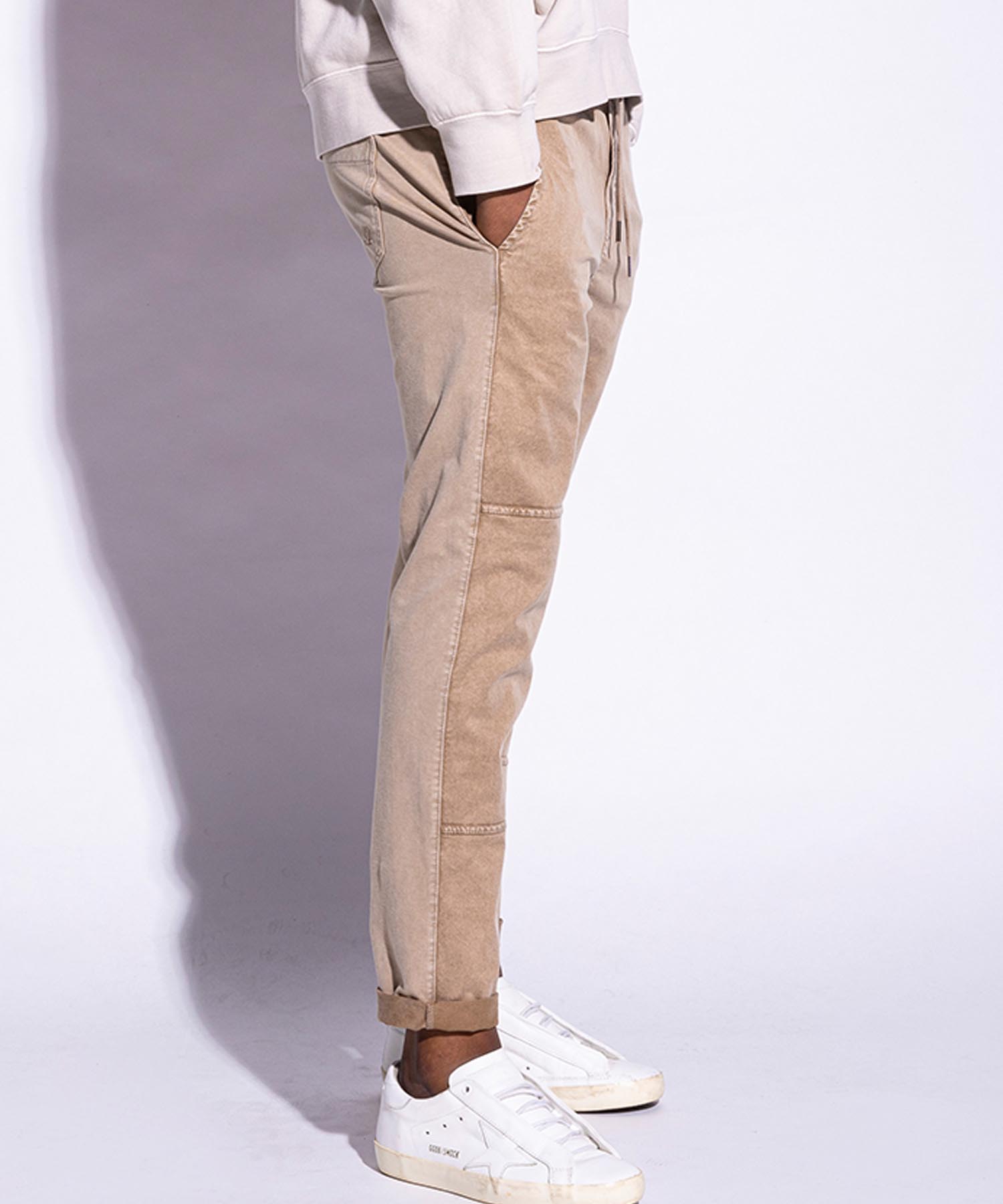 Hose You Two im Materialmix in gewaschener Optik