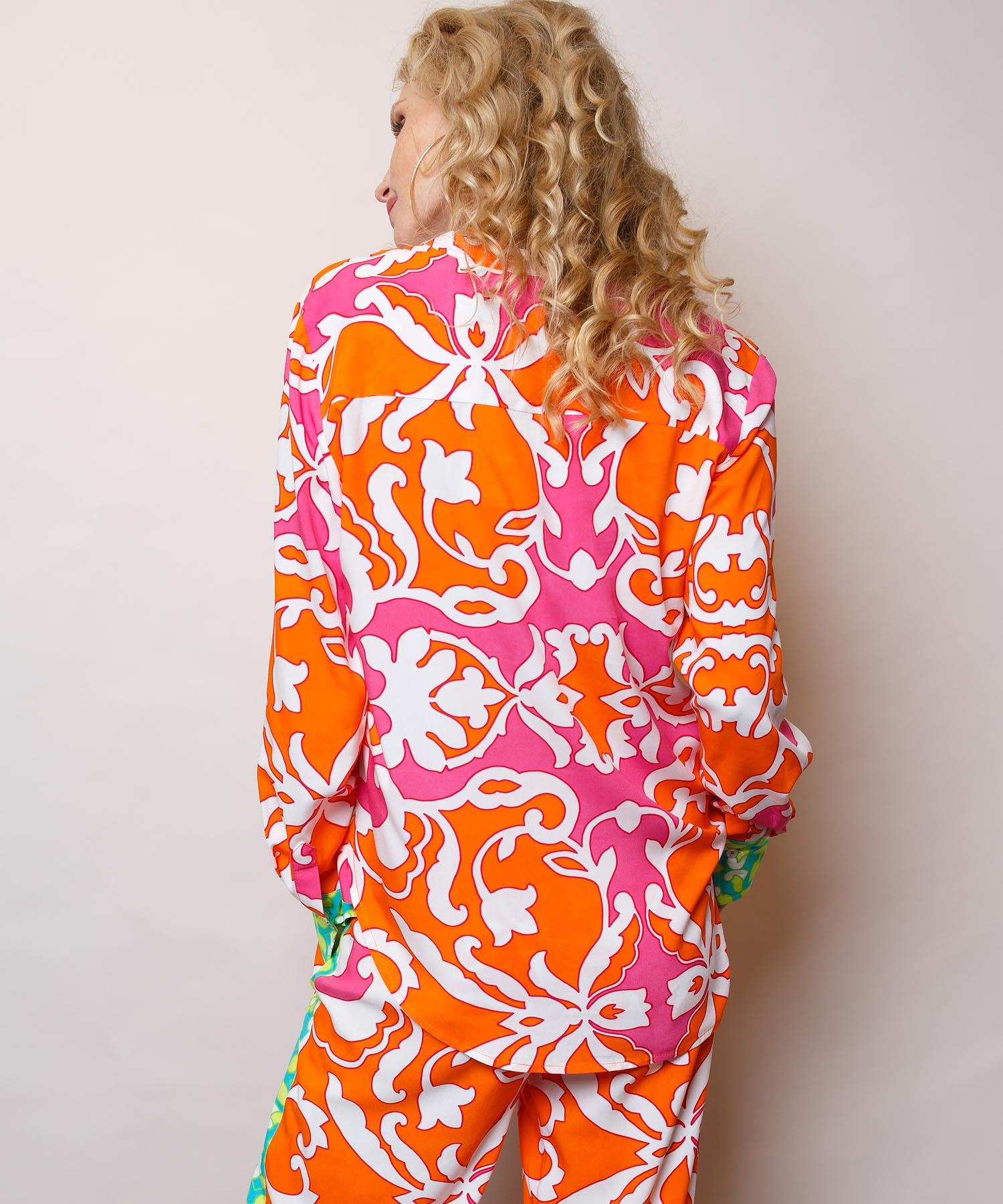 Emily van den Bergh Shirt Bluse im sommerlichen Bordüren Druck