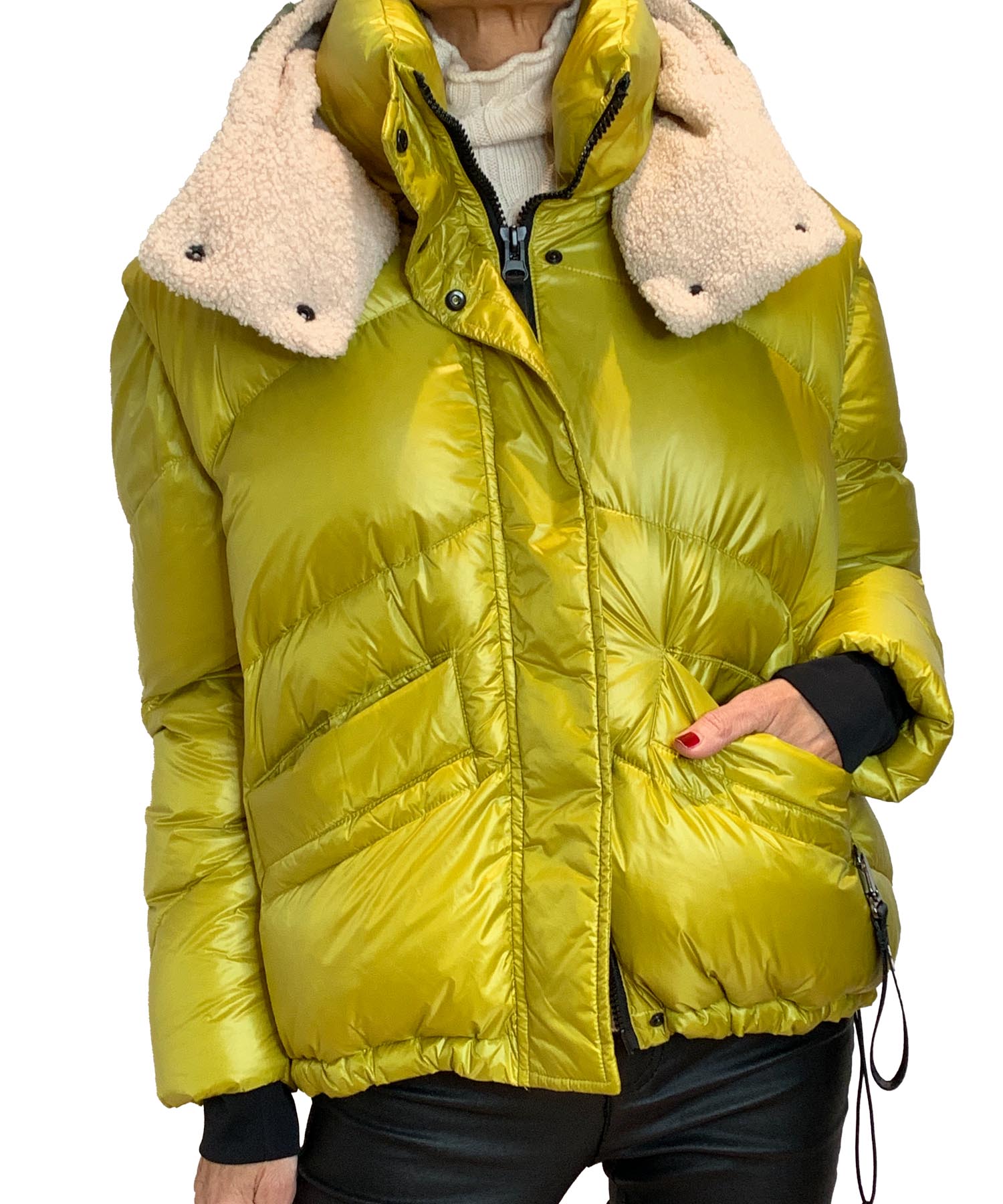 Montereggi Daunenjacke mit abnehmbaren Ärmeln