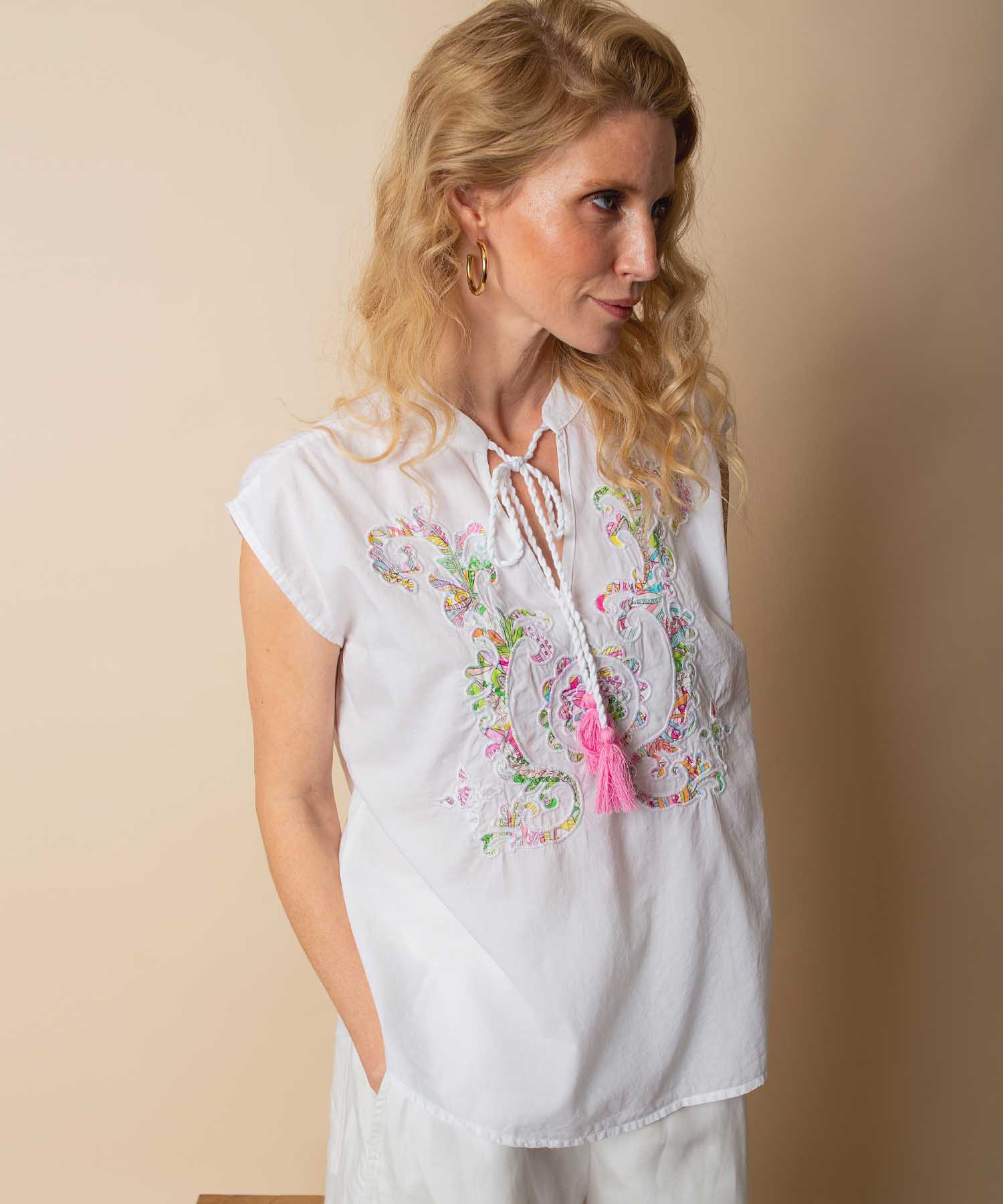 Emily van den Bergh Shirtblusentop aus reiner Baumwolle mit Stick-Applikation | Modehaus Wörmann