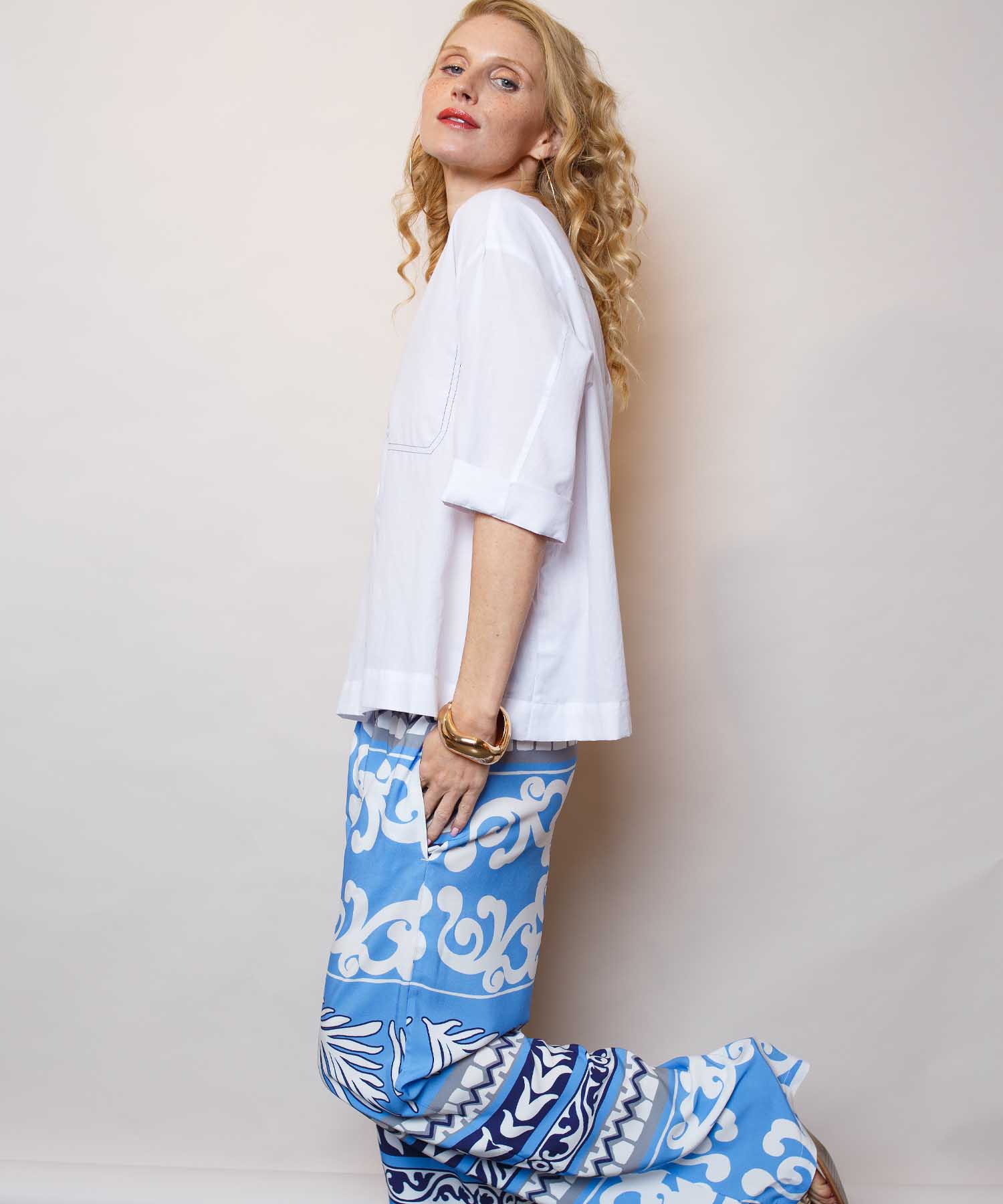 Emily van den Bergh lässige Shirtbluse