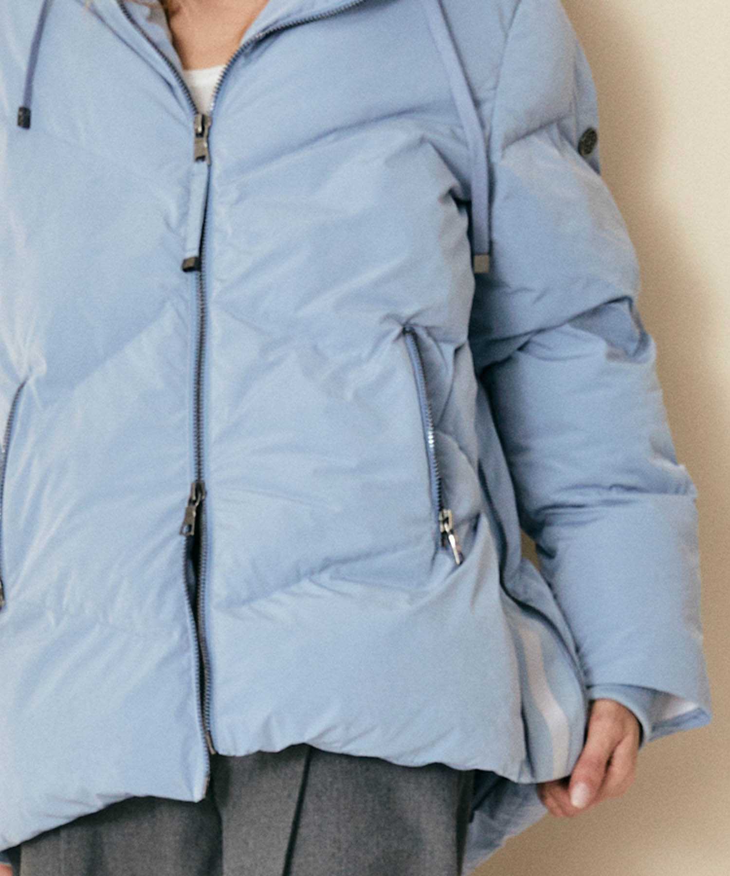 Blonde No. 8 sportive Winterjacke in hellblau