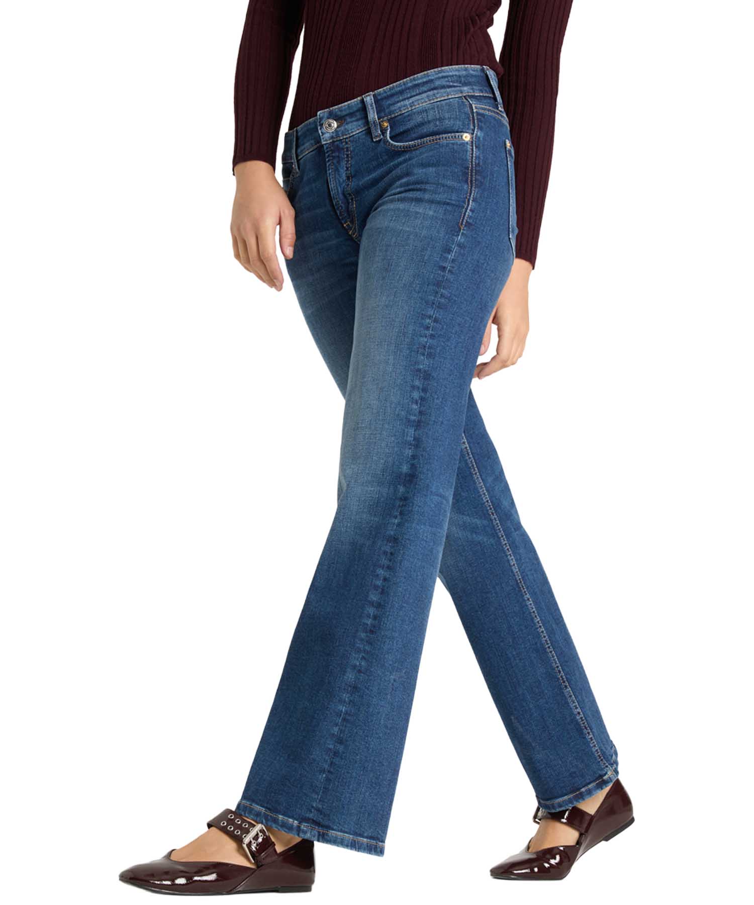 Cambio Modell Tess  | moderne Jeans in mittelblauer Waschung