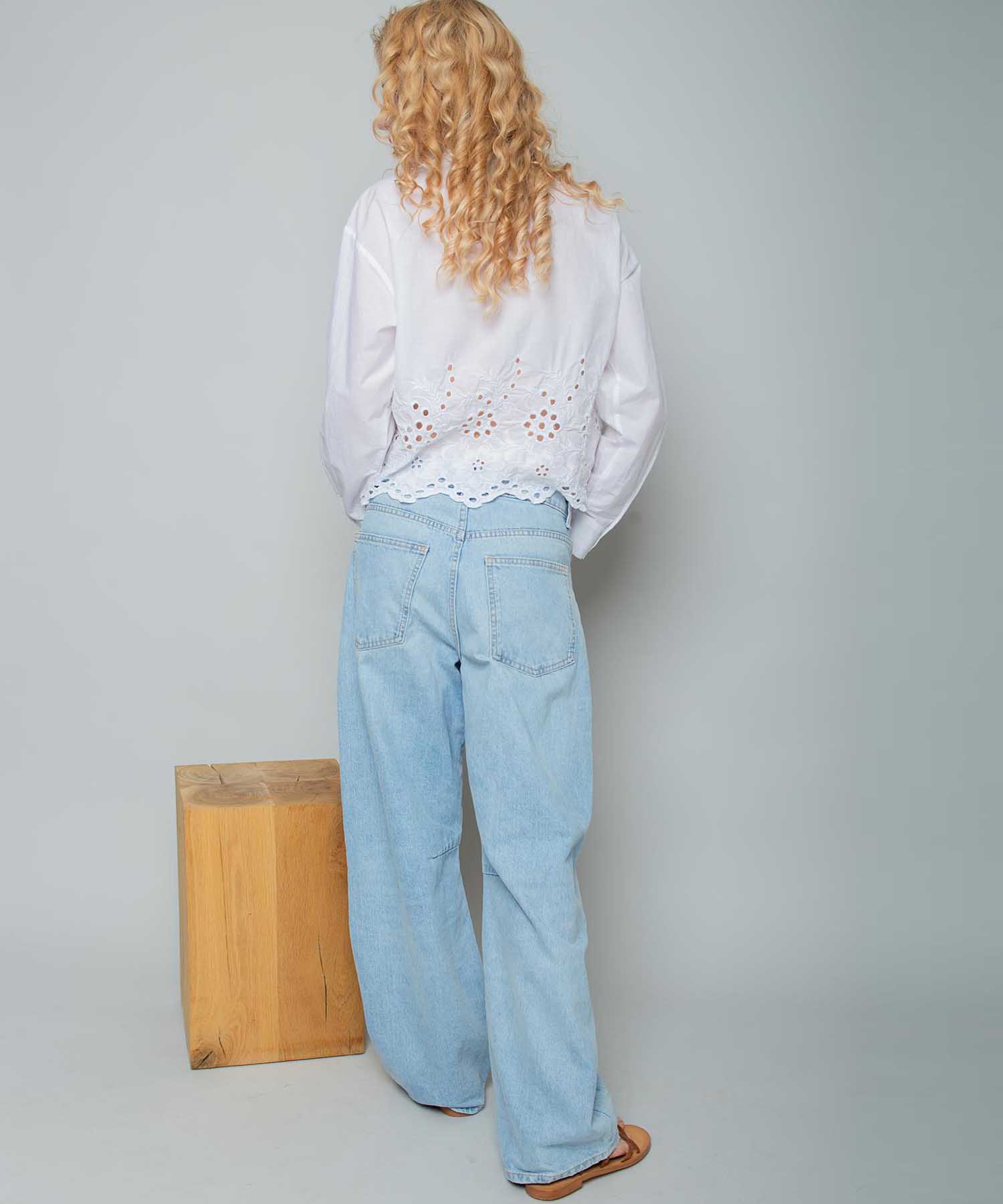 Emily van den Bergh Hemdbluse mit Lochstickerei in weiss