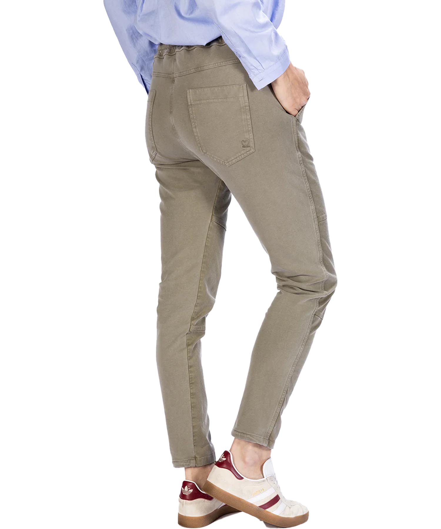 Hose You Two im Materialmix im vintage-look