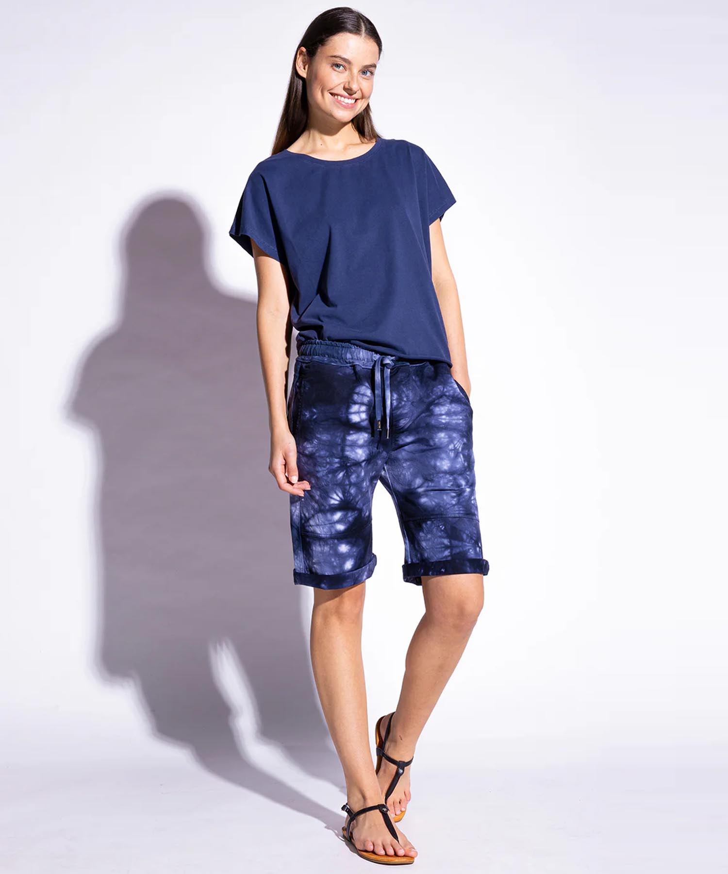 Hose You Two Shorts im Materialmix in Batik