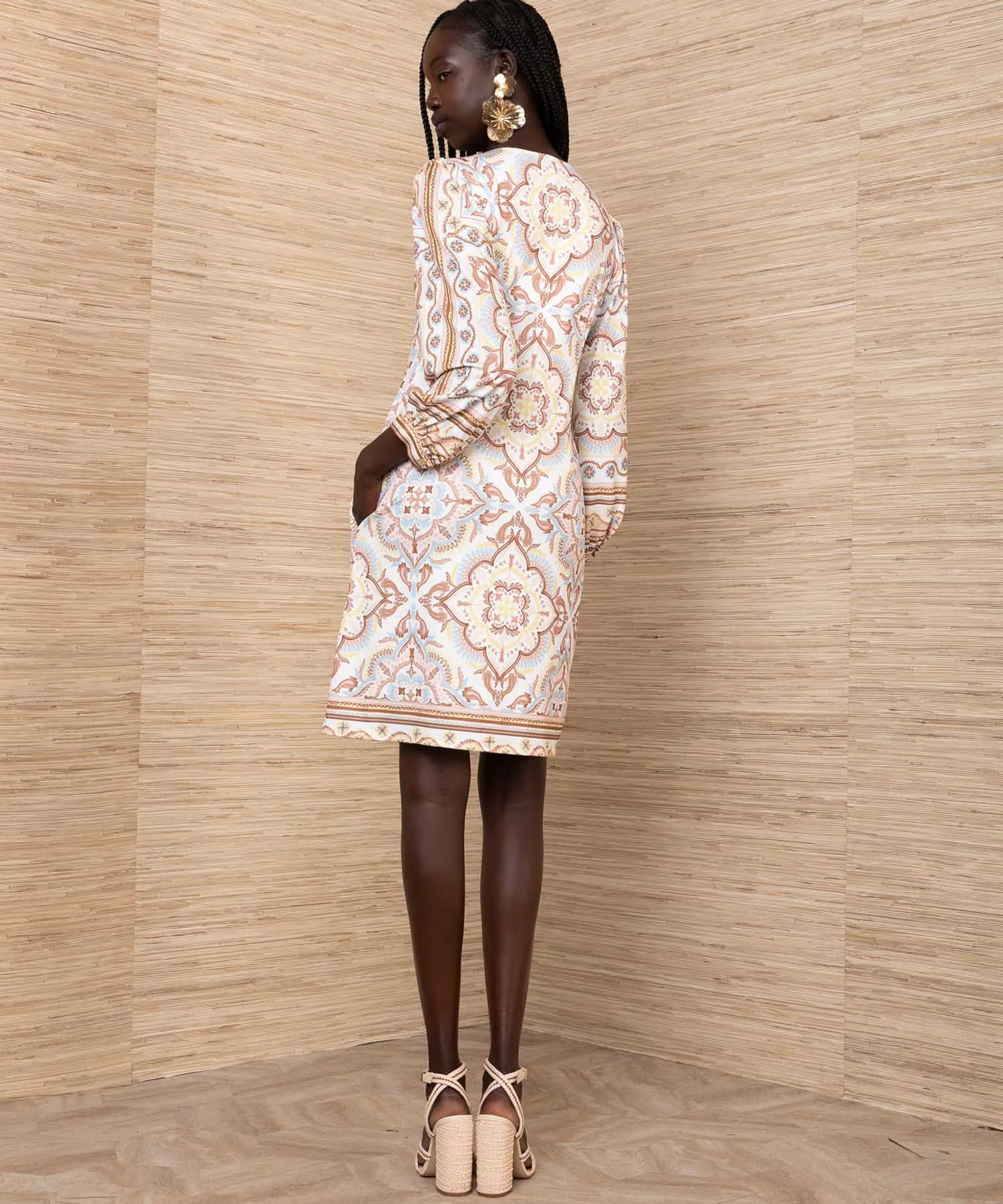 Hale Bob Kleid „Miller“ – Eleganz aus Los Angeles in Natur-Tönen