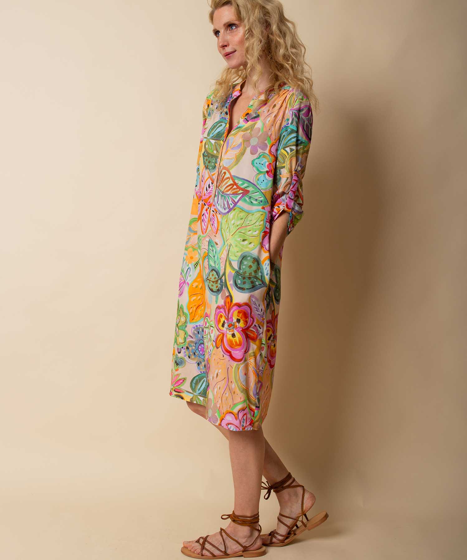 Emily van den Bergh Kleid aus reiner Viskose mit Multicolour Flower Print | Modehaus Wörmann