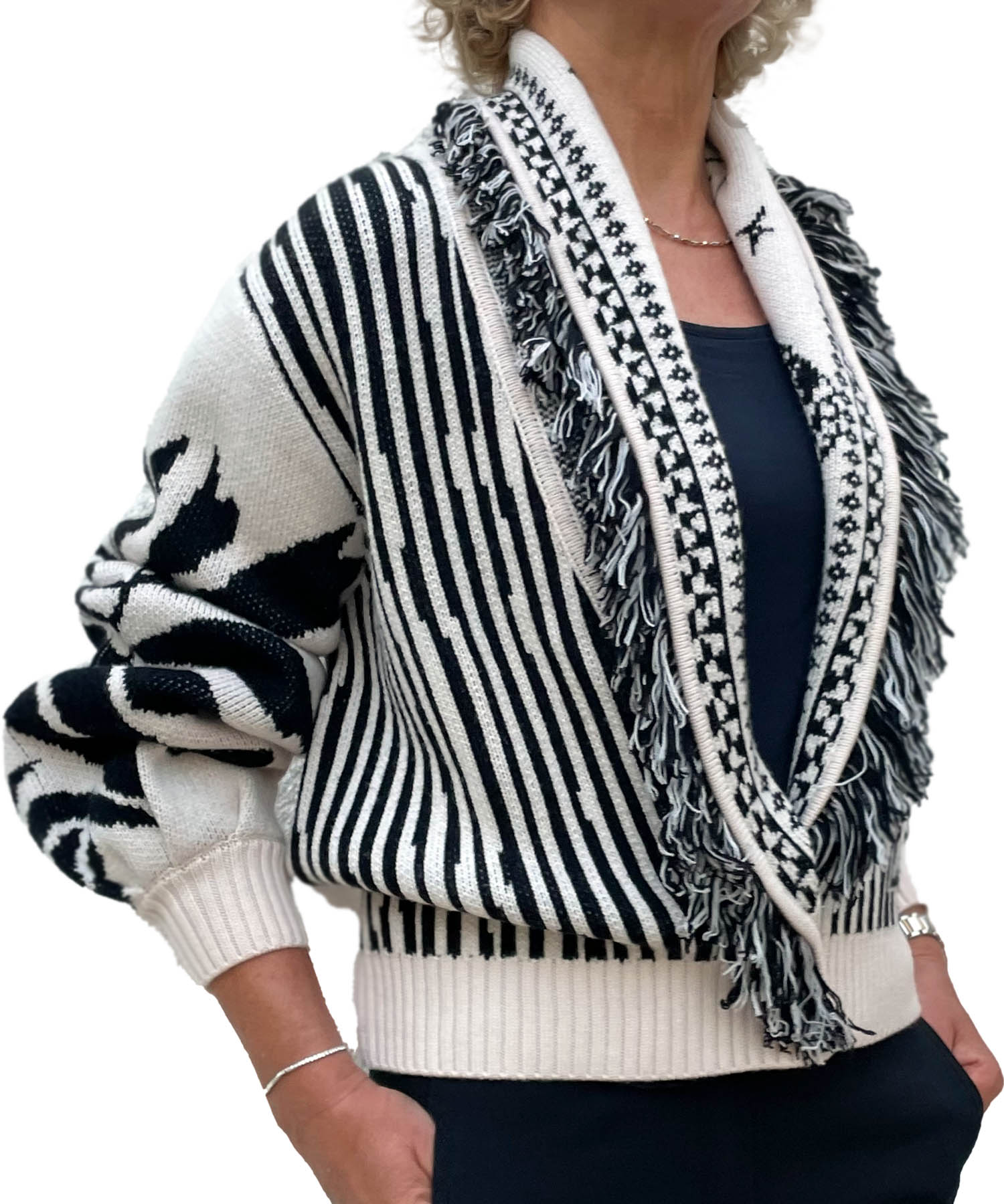 ME369 Strickjacke Etta in schwarz-weiss
