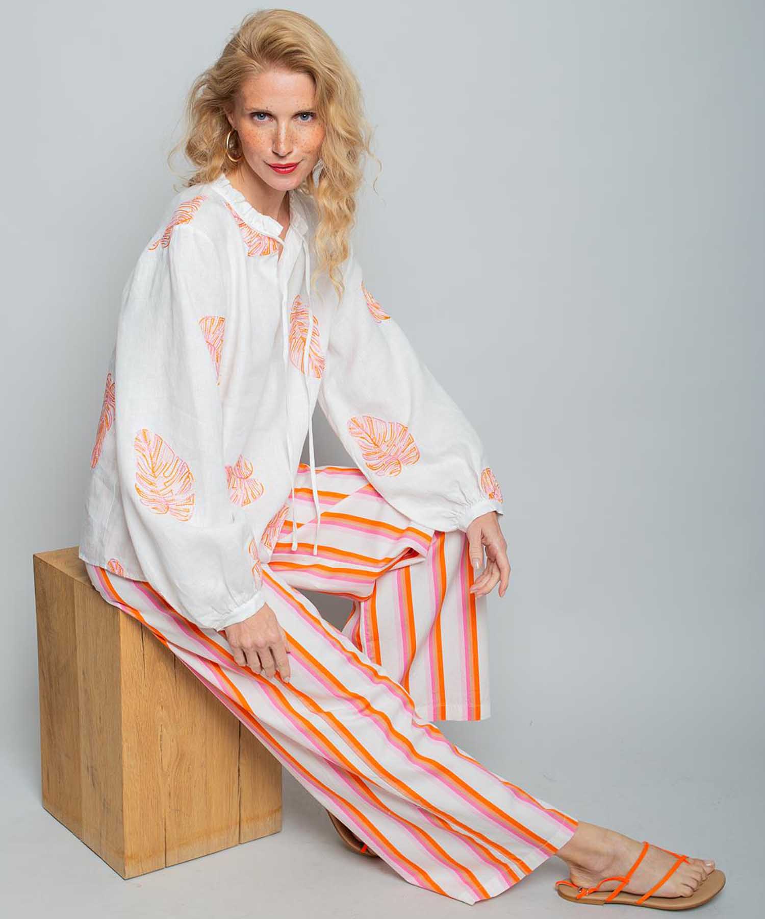 Emily van den Bergh Shirtbluse aus Leinen mit Stickerei | Modehaus Wörmann